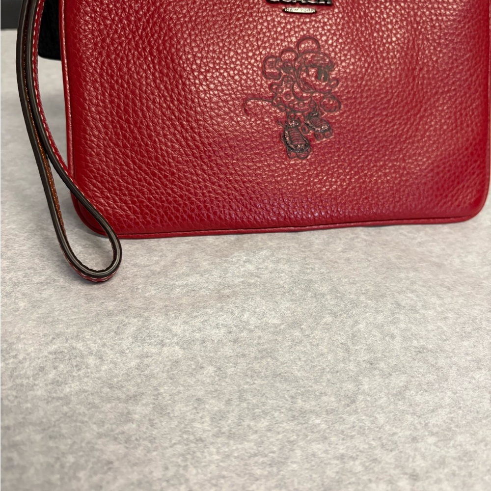 Coach Red Minnie roller derby Wristlet euc - Picture 3 of 11